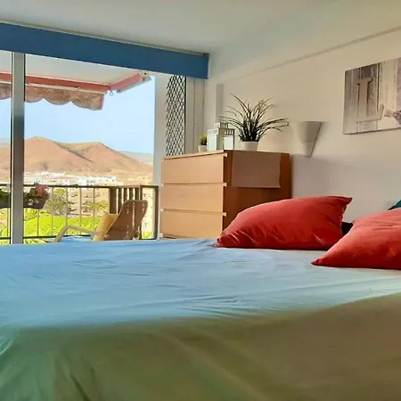 3min To The Beach Charming And Newly Refurbished Apartment. *